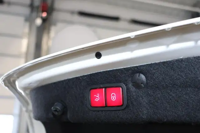 2020 Mercedes-Benz C-Class AMG C43 - BURMESTER|PERF.EXHAUST|NAVI - Photo 24