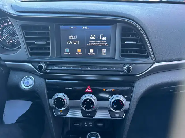 2020 Hyundai Elantra Limited - Photo 8