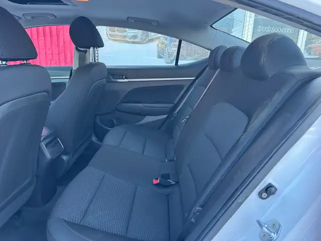 2020 Hyundai Elantra Limited - Photo 16