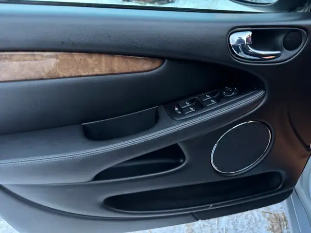 2008 Jaguar X-Type 3.0 - Photo 12