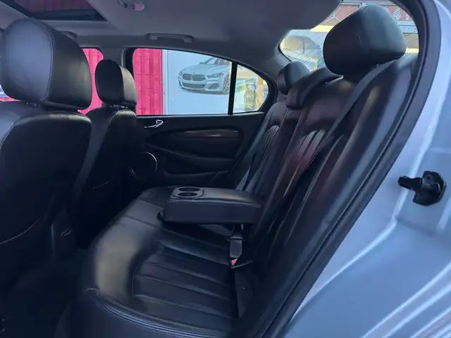 2008 Jaguar X-Type 3.0 - Photo 14