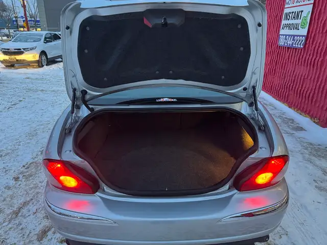 2008 Jaguar X-Type 3.0 - Photo 18