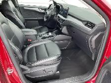 2024 Ford Escape Platinum - Photo 9