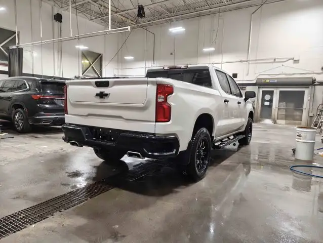 2024 Chevrolet Silverado 1500 2LT Trail Boss 3.0L Z71 - Photo 6
