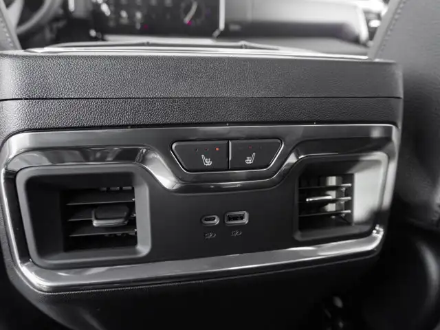 2026 GMC Sierra 3500HD Denali - Photo 34