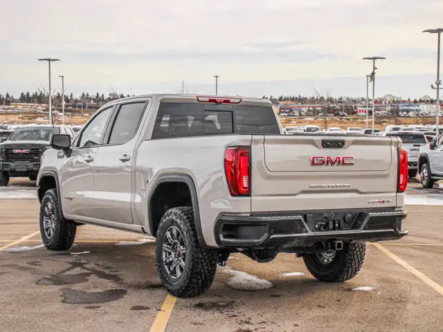 2026 GMC Sierra 1500 AT4X - Photo 6