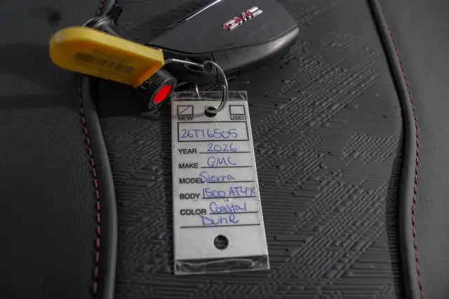 2026 GMC Sierra 1500 AT4X - Photo 35