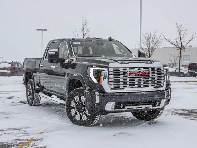 2026 GMC Sierra 3500HD Denali - Photo 2