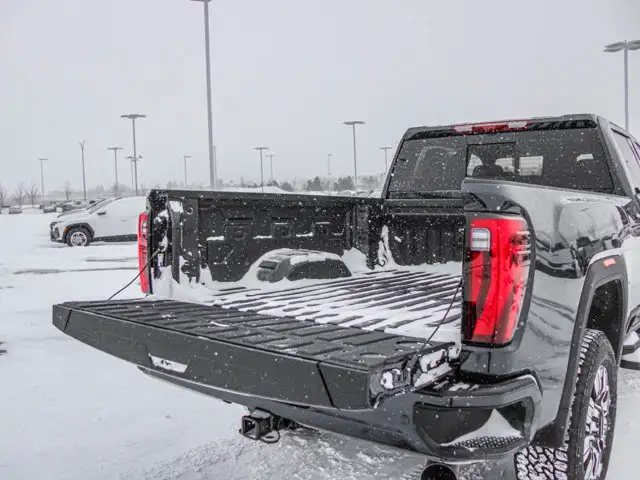 2026 GMC Sierra 3500HD Denali - Photo 8