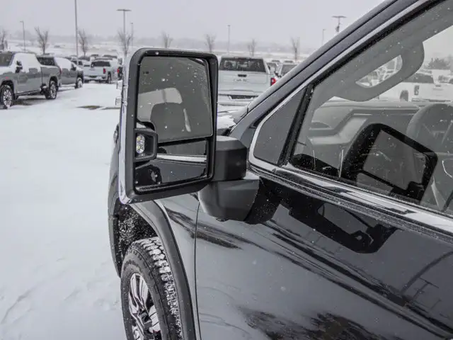 2026 GMC Sierra 3500HD Denali - Photo 14