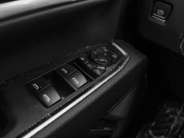 2026 GMC Sierra 3500HD Denali - Photo 17