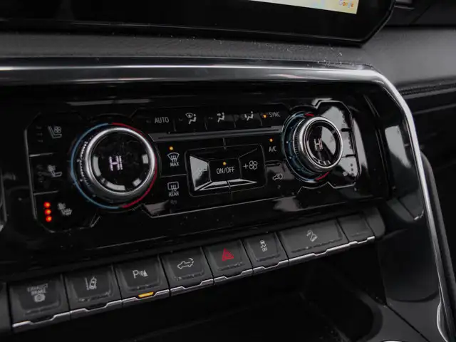 2026 GMC Sierra 3500HD Denali - Photo 27