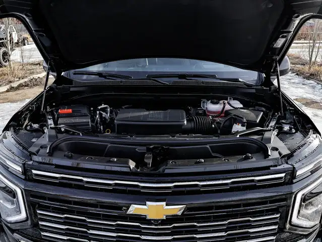2026 Chevrolet Suburban High Country - Photo 9