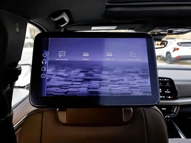 2026 Chevrolet Suburban High Country - Photo 32