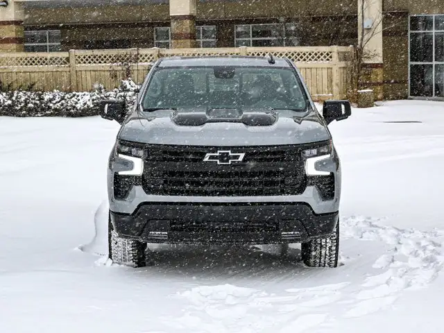 2026 Chevrolet Silverado 1500 LT Trail Boss - Photo 3