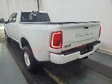2025 Ram 3500 LIMITED LONGHORN CREW | DUALLY | MAX TOW PKG | - Photo 3