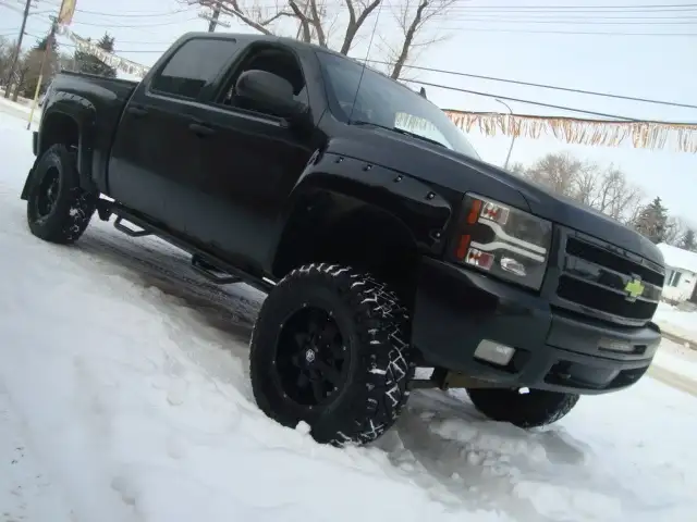 2010 Chevrolet Silverado 1500 4X4 CREW CAB LIFTED - Photo 4