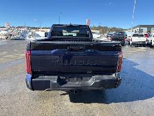 2026 Toyota Tundra Platinum SUNROOF / CREW CAB 4X4 / HEATED SEAT - Photo 4