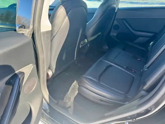 2022 TESLA MODEL Y Rare 7 Seater. - Photo 12