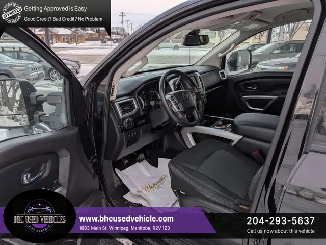 2017 Nissan Titan 4WD Crew Cab S - Photo 6