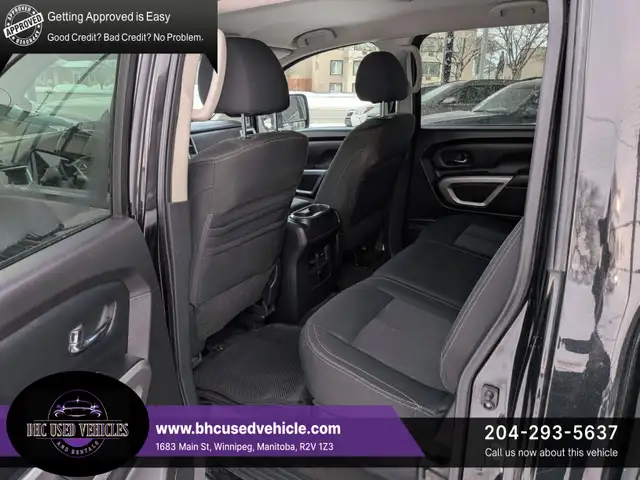 2017 Nissan Titan 4WD Crew Cab S - Photo 7