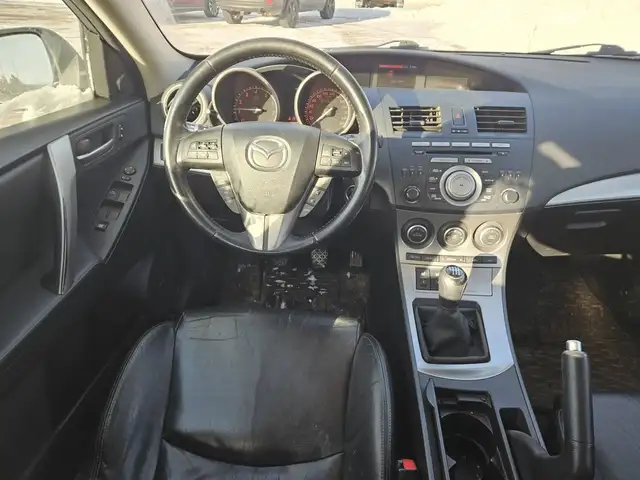 2010 Mazda Mazda3 - Photo 3
