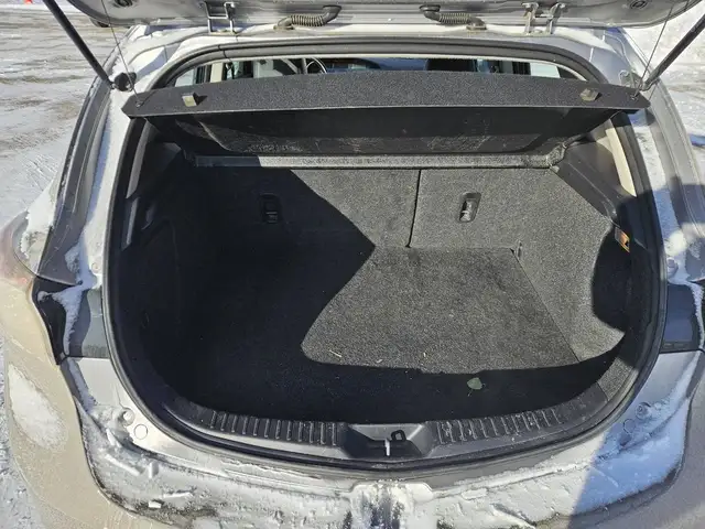 2010 Mazda Mazda3 - Photo 10