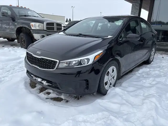 2018 Kia Forte - Photo 2