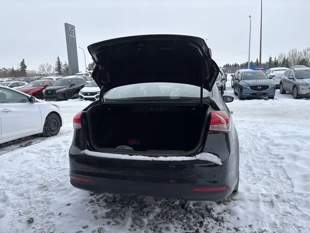 2018 Kia Forte - Photo 10