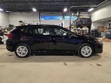 2018 Subaru Impreza Touring AWD | Hatchback | No Accidents - Photo 4