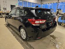 2018 Subaru Impreza Touring AWD | Hatchback | No Accidents - Photo 7