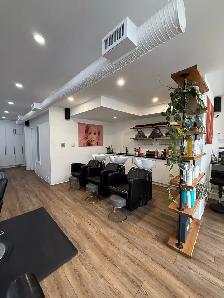 SALON CHAIR RENTAL - Photo 5