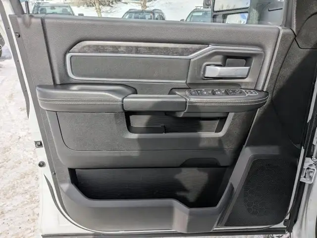 2024 Ram 3500 Big Horn - Level I - Back Up Cam - Farm Hauler - Photo 14