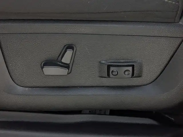 2024 Ram 3500 Big Horn - Level I - Back Up Cam - Farm Hauler - Photo 18