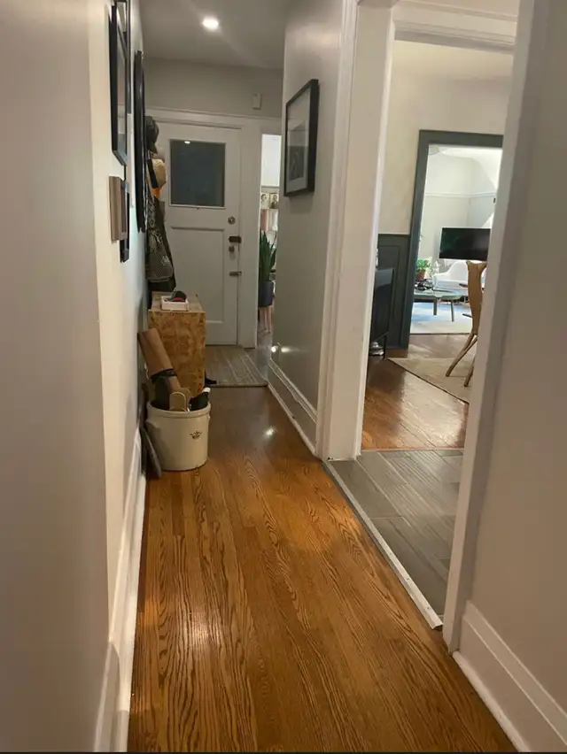 Gorgeous 2 Bed 1.5 Bath Upstairs Apartment - 13 Castle View - Photo 6