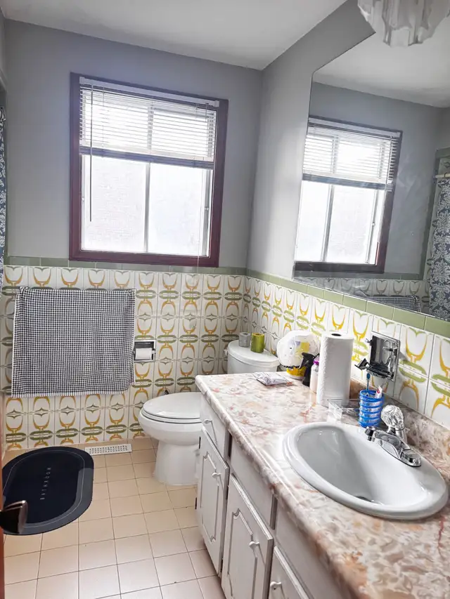 Private room or share - Photo 4