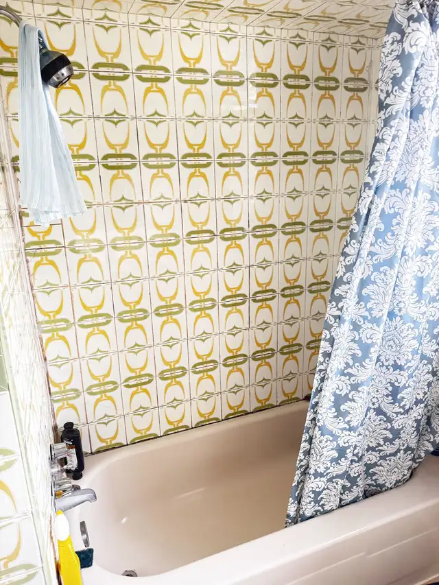 Private room or share - Photo 5