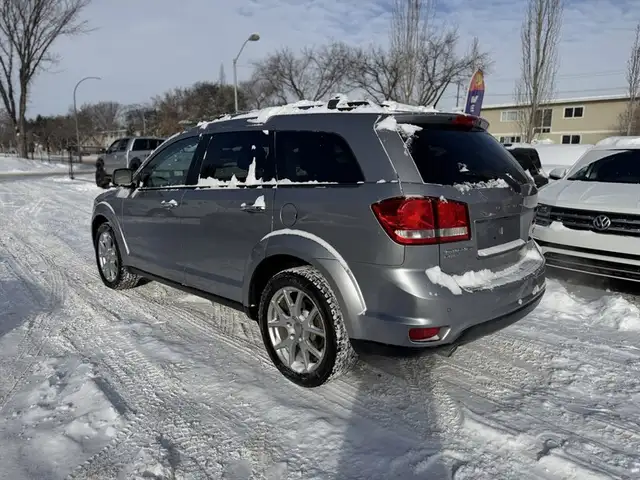 2016 Dodge Journey R/T - Photo 4
