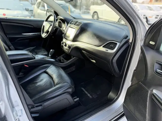 2016 Dodge Journey R/T - Photo 7