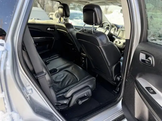 2016 Dodge Journey R/T - Photo 8
