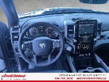 2026 Ram 1500 SPORT Panoramic Sunroof / 14.4-Inch Uconnect / Har - Photo 10