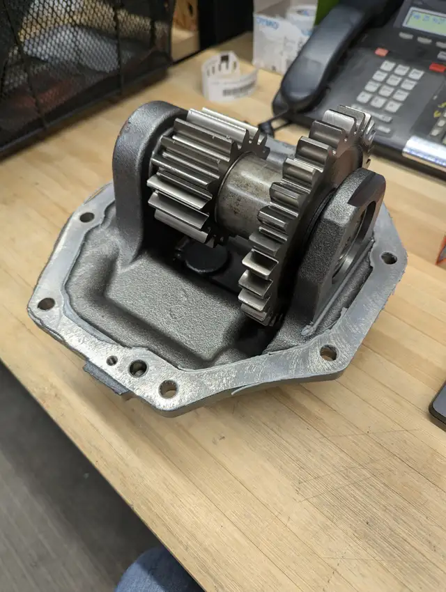 Kubota Hi-Lo Shift Case Assy - Fits Several M-Series Tractors