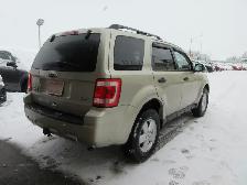 2010 Ford Escape XLT - Photo 6