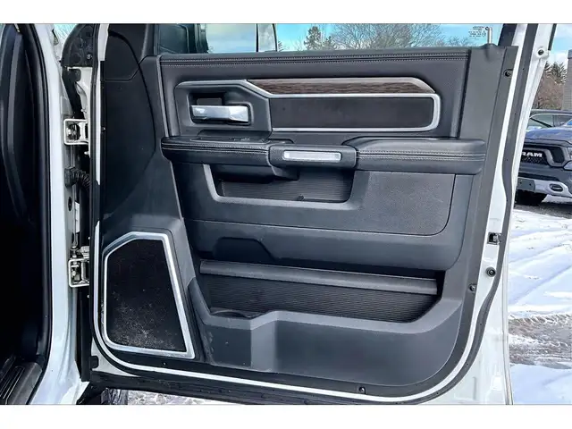 2019 Ram 2500 Laramie | Crew Cab | 6.7L Diesel | 360 Cam | 4X4 - Photo 19