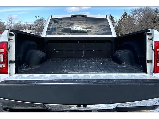 2019 Ram 2500 Laramie | Crew Cab | 6.7L Diesel | 360 Cam | 4X4 - Photo 28