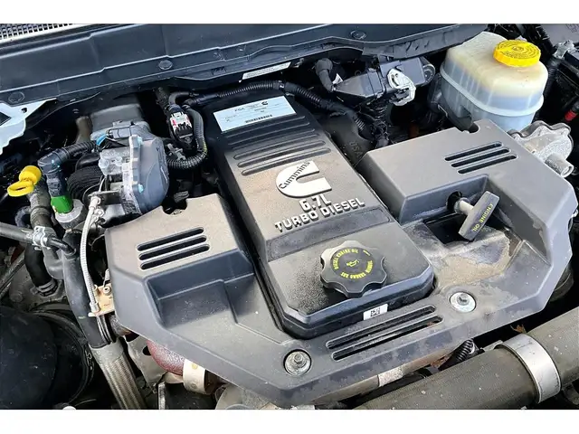 2019 Ram 2500 Laramie | Crew Cab | 6.7L Diesel | 360 Cam | 4X4 - Photo 33