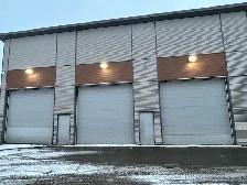 Local Commercial dans secteur Industriel à Louer à Gatineau