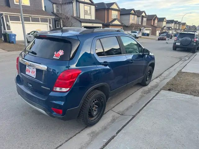 2020 Chevy Trax Premier AWD - Photo 3