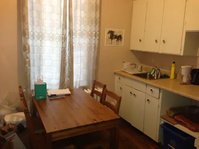 1 Bedroom Queen's apartment for MAY - Photo 4