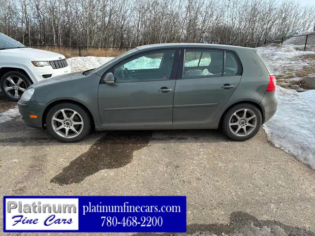 2007 Volkswagen Rabbit 4dr HB Manual - Photo 2